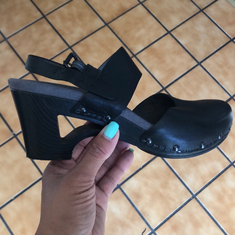 Dansko Taci sandals